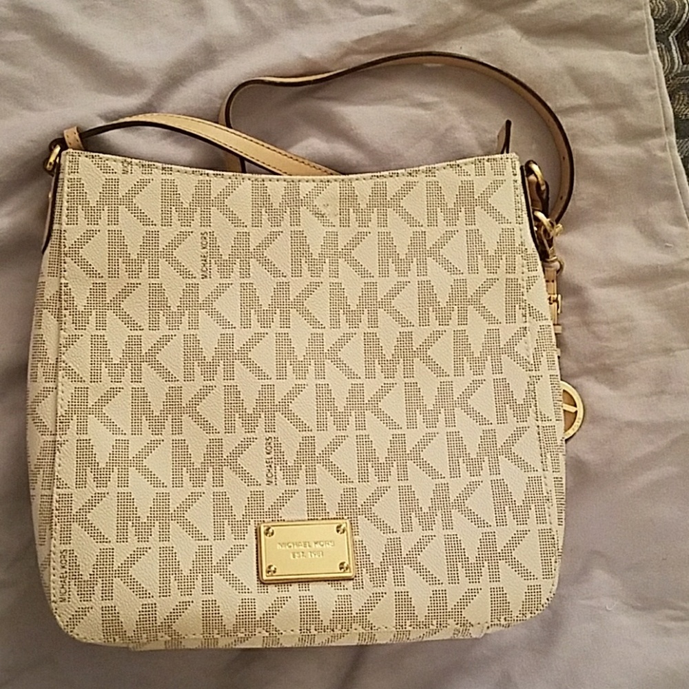 COPY - Authentic Michael Kors Jet Set crossbody